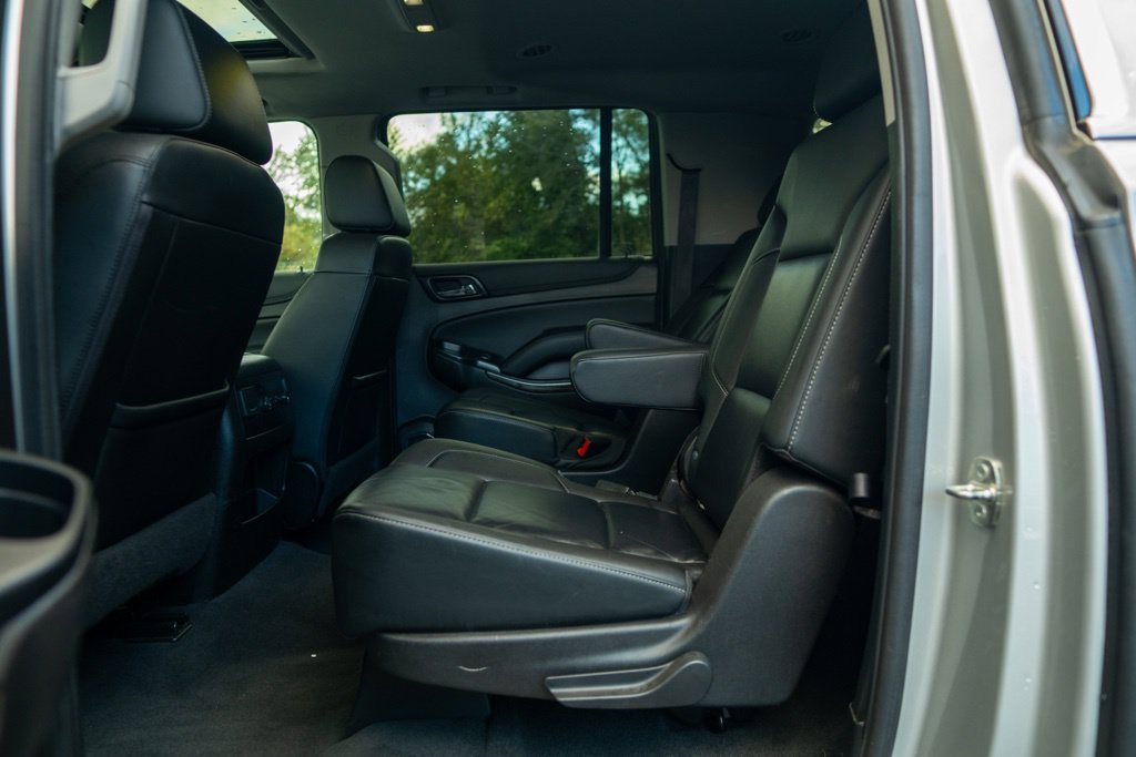 Used 2020 Chevrolet Suburban LT AWD/4WD image 40
