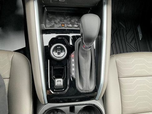 New 2026 Chevrolet Colorado ZR2 w/ Technology Package image 18