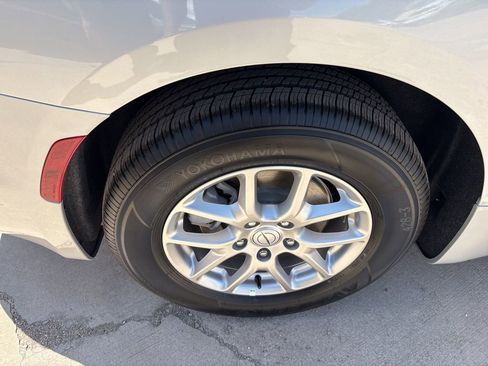 New 2026 Chrysler Voyager LX image 11