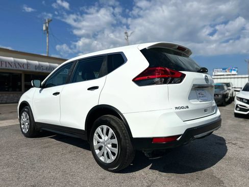 Used 2017 Nissan Rogue S AWD/4WD image 11