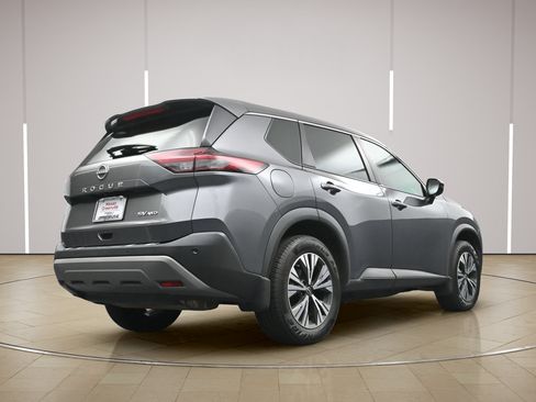 Certified 2022 Nissan Rogue SV AWD/4WD image 26