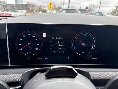 Used 2025 Hyundai Tucson Limited image 19