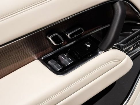New 2026 Land Rover Range Rover SE AWD/4WD image 55