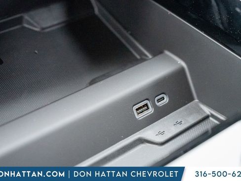 New 2026 Chevrolet Suburban LT w/ Comfort Package image 11