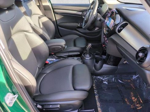 Used 2024 MINI Cooper S image 22