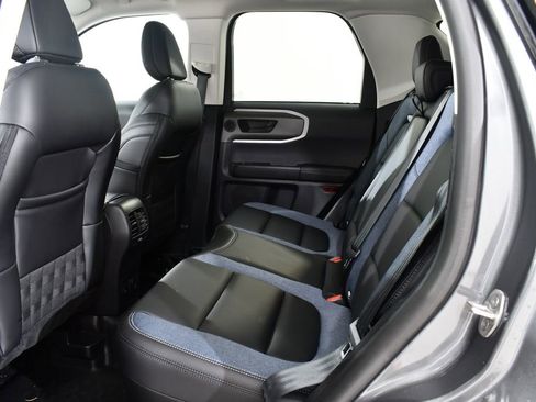 Used 2025 Ford Bronco Sport Outer Banks w/ Sasquatch Outer Banks Package AWD/4WD image 16