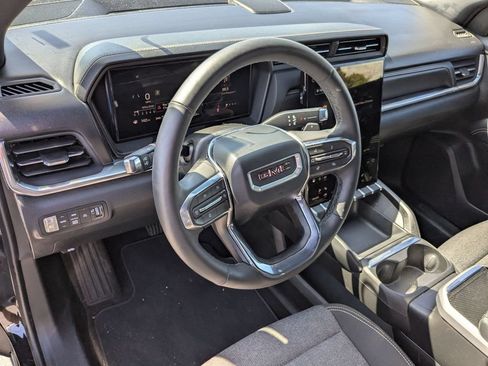 Used 2026 GMC Terrain Elevation AWD/4WD image 10