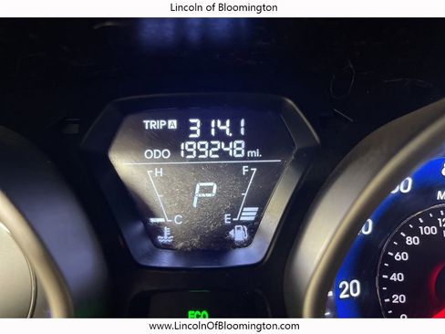 Used 2013 Hyundai Elantra Limited image 32