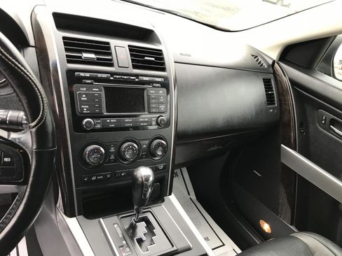 Used 2011 MAZDA CX-9 Grand Touring w/ Moonroof & Bose Audio Pkg image 15