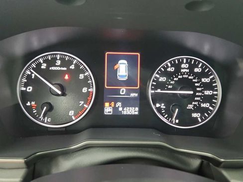 Certified 2025 Subaru Outback Onyx Edition AWD/4WD image 14