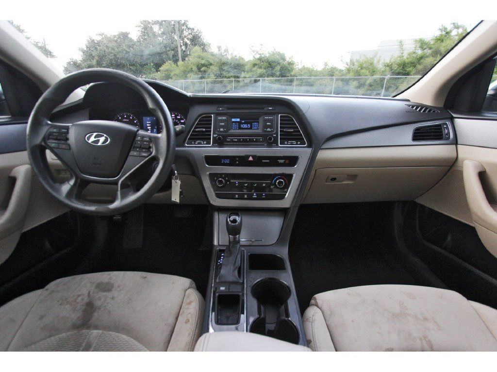 Used 2015 Hyundai Sonata SE FWD image 10