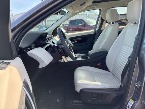 Used 2024 Land Rover Discovery Sport S image 10