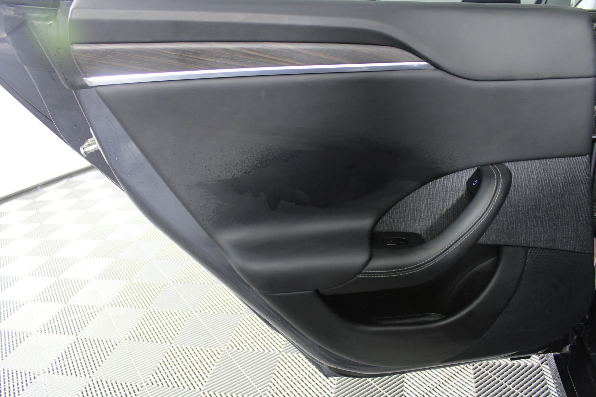 Used 2021 Tesla Model S Plaid AWD/4WD image 43