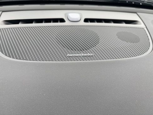 New 2026 Volvo XC40 B5 Ultra w/ Protection Package Premier AWD/4WD image 31