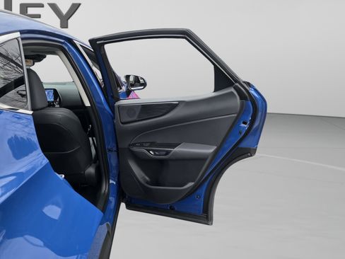 Certified 2025 Lexus NX 250 FWD w/ Premium Package image 29