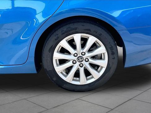 Used 2019 Toyota Camry LE FWD image 10