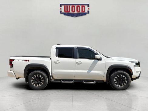 Used 2024 Nissan Frontier PRO-4X w/ Technology Package AWD/4WD image 2