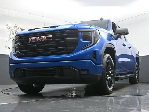 Used 2023 GMC Sierra 1500 Elevation AWD/4WD image 4