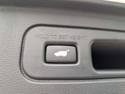 Certified 2023 Honda Pilot EX-L image 12
