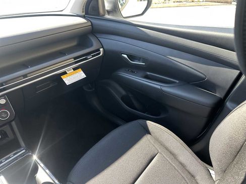 New 2026 Hyundai Tucson Blue SE image 12