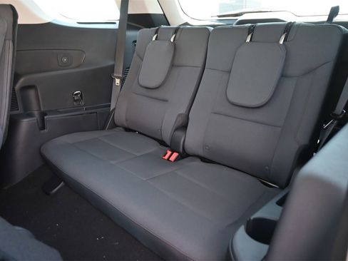 New 2025 Ford Explorer Active image 21