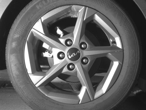 Used 2025 Kia K4 LXS image 15