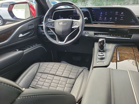 Certified 2024 Cadillac Escalade ESV Sport Platinum w/ LPO, ONYX Package image 19