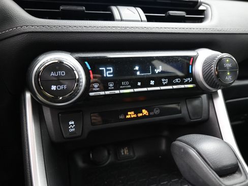 Certified 2024 Toyota RAV4 XLE image 14