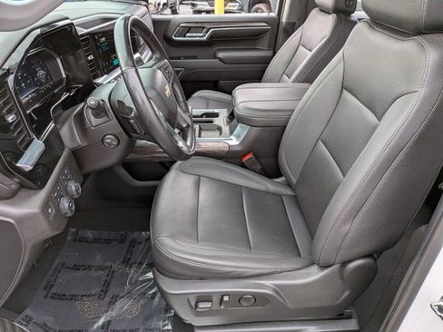 Used 2023 Chevrolet Silverado 1500 LTZ w/ LTZ Premium Package image 17