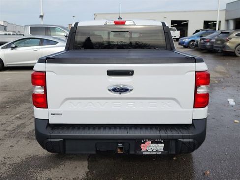 Used 2023 Ford Maverick Lariat w/ Lariat Luxury Package image 4