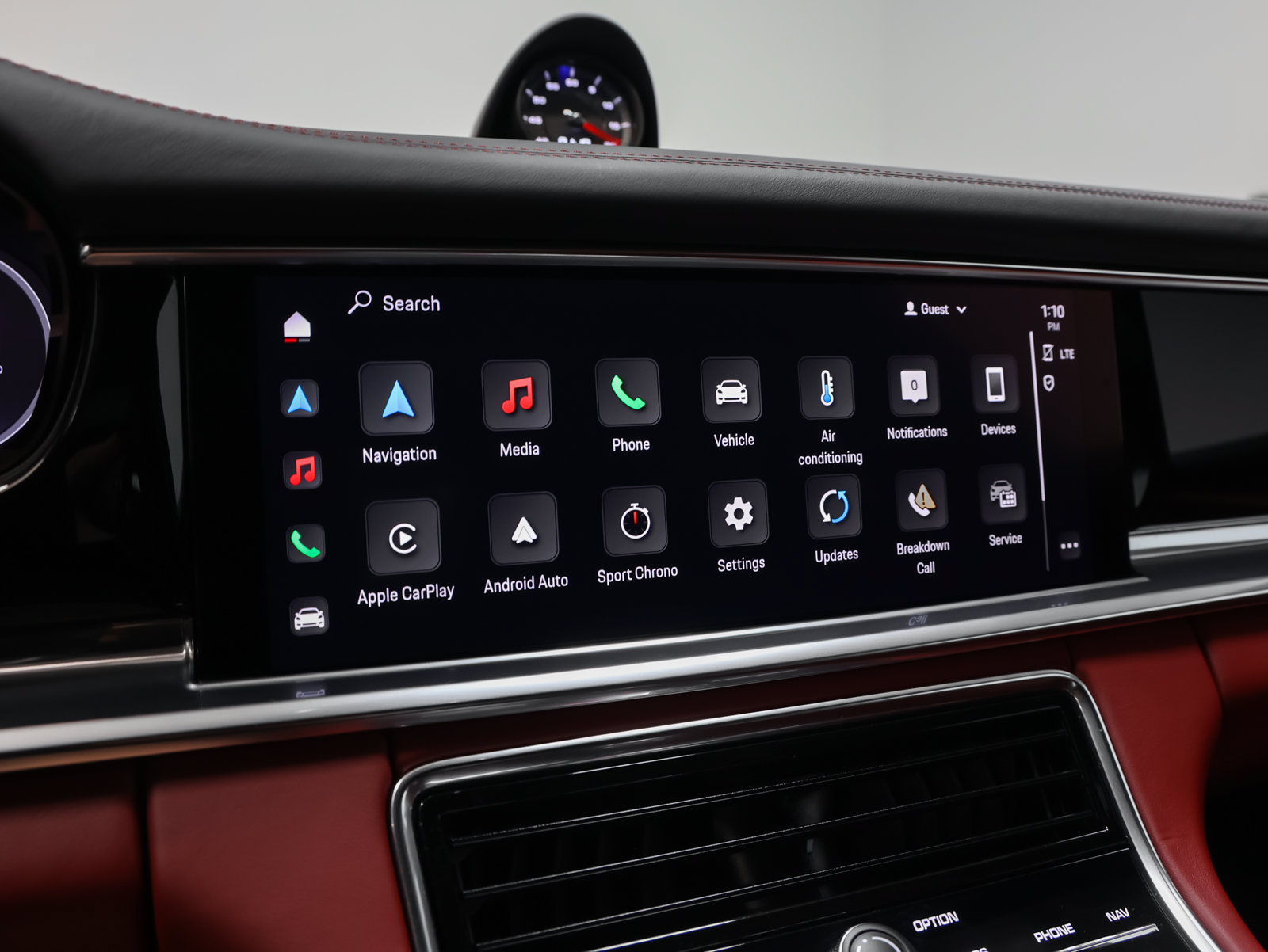 Certified 2023 Porsche Panamera 4S w/ Premium Package AWD/4WD image 37