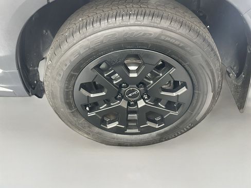 Used 2023 Honda Passport TrailSport image 11