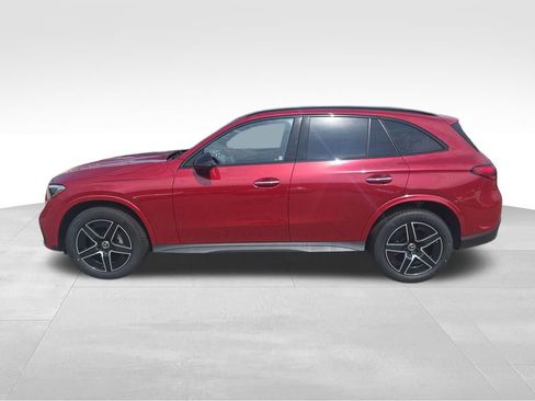 New 2026 Mercedes-Benz GLC 300 4MATIC image 2