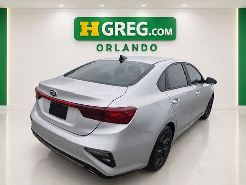 Used 2019 Kia Forte LXS FWD image 6