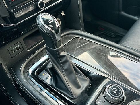 Used 2020 INFINITI QX80 Luxe w/ Proassist Package image 22