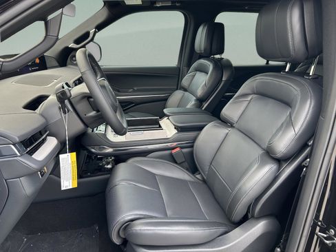 New 2025 Lincoln Navigator L Reserve w/ Jet Appearance Package AWD/4WD image 20