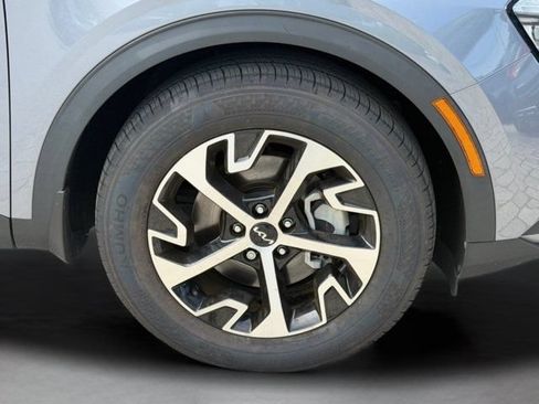 Used 2023 Kia Sportage EX FWD image 31