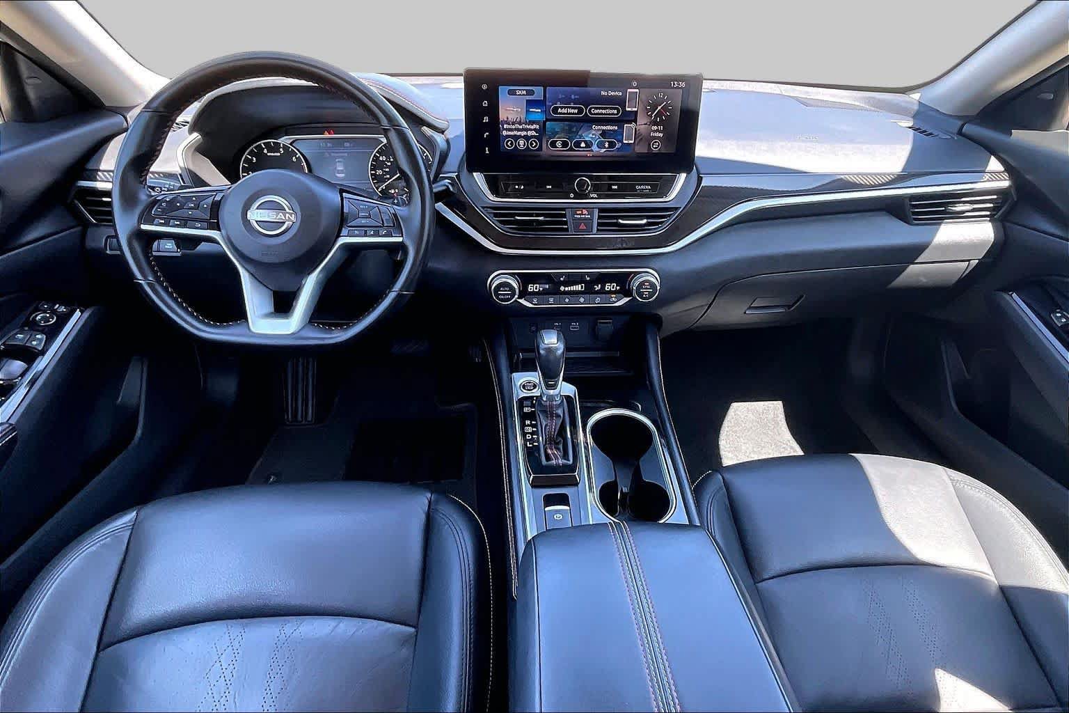 Used 2025 Nissan Altima 2.5 SR w/ SR Premium Package AWD/4WD image 15