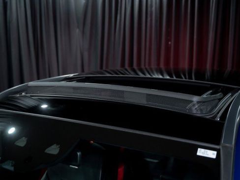 Used 2025 Mercedes-Benz GLC 43 AMG 4MATIC image 9