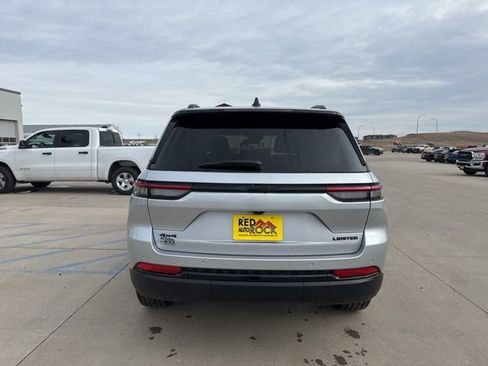 New 2025 Jeep Grand Cherokee Limited w/ Black Appearance Package image 7