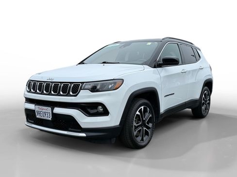 Used 2023 Jeep Compass Limited image 1