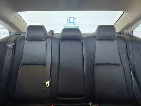 Used 2022 Honda Accord LX image 7