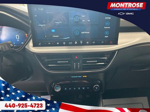 Used 2024 Ford Escape Platinum AWD/4WD image 17