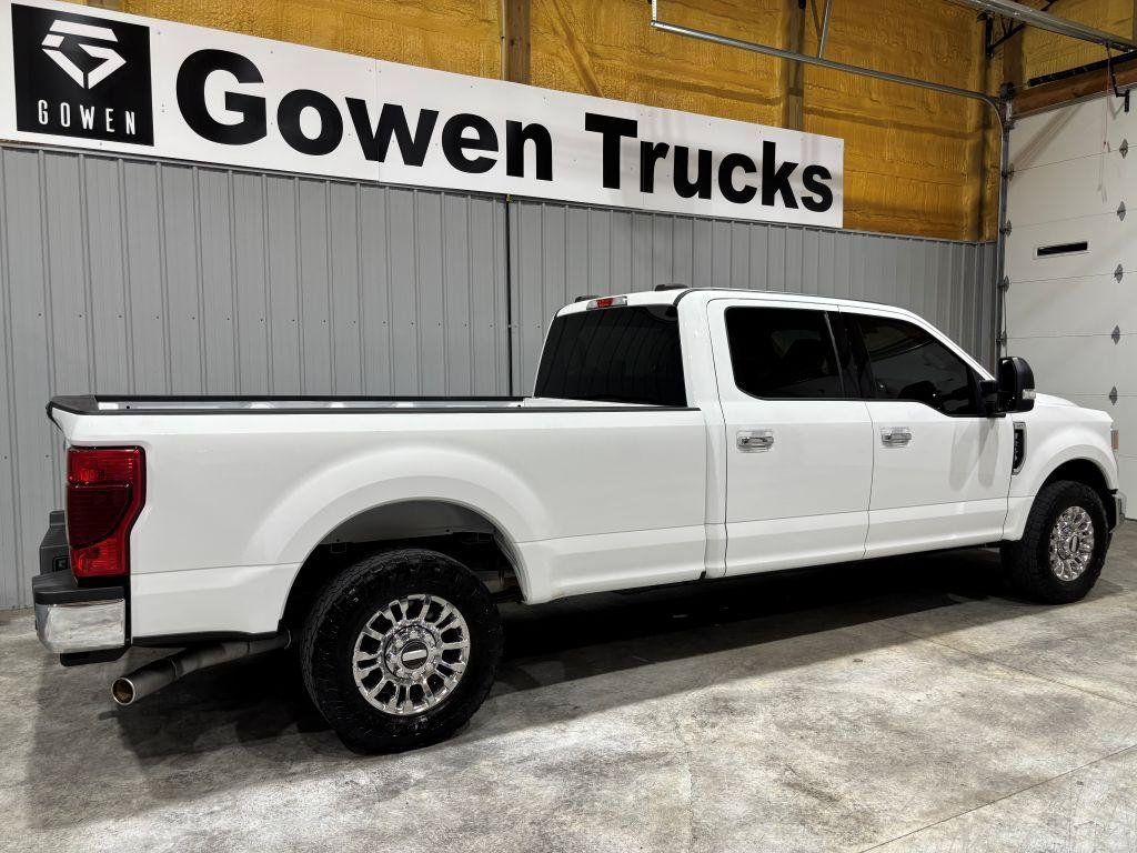 Used 2022 Ford F250 XLT w/ XLT Premium Package RWD image 6