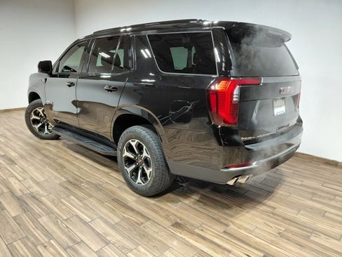 Used 2025 GMC Yukon AT4 w/ LPO, Floor Liner Package image 26