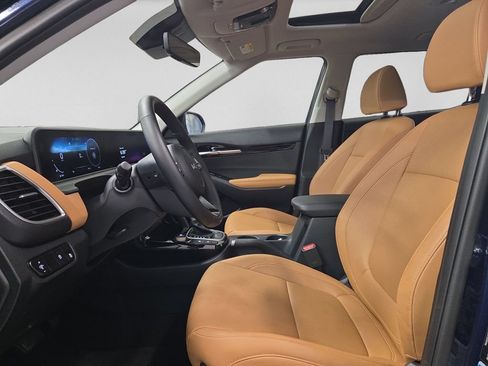 Certified 2026 Kia Seltos EX w/ EX Sunroof Package FWD image 16