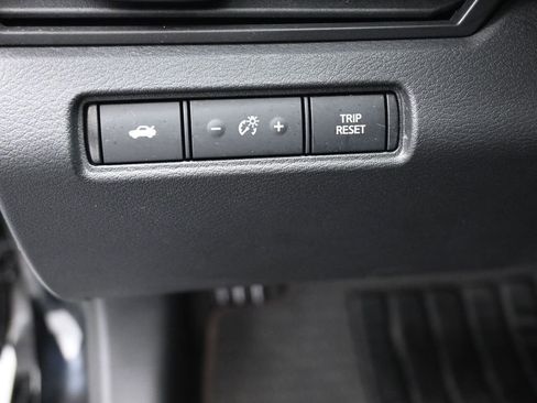 Used 2022 Nissan Altima 2.0 SR image 21