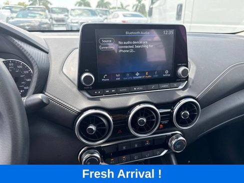 Used 2025 Nissan Sentra SV FWD image 7