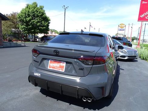 Used 2024 Toyota Corolla SE w/ SE Premium Package FWD image 5