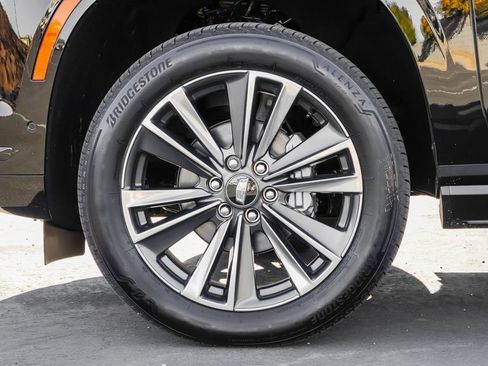 New 2026 Cadillac Escalade Sport w/ Touring Package AWD/4WD image 10